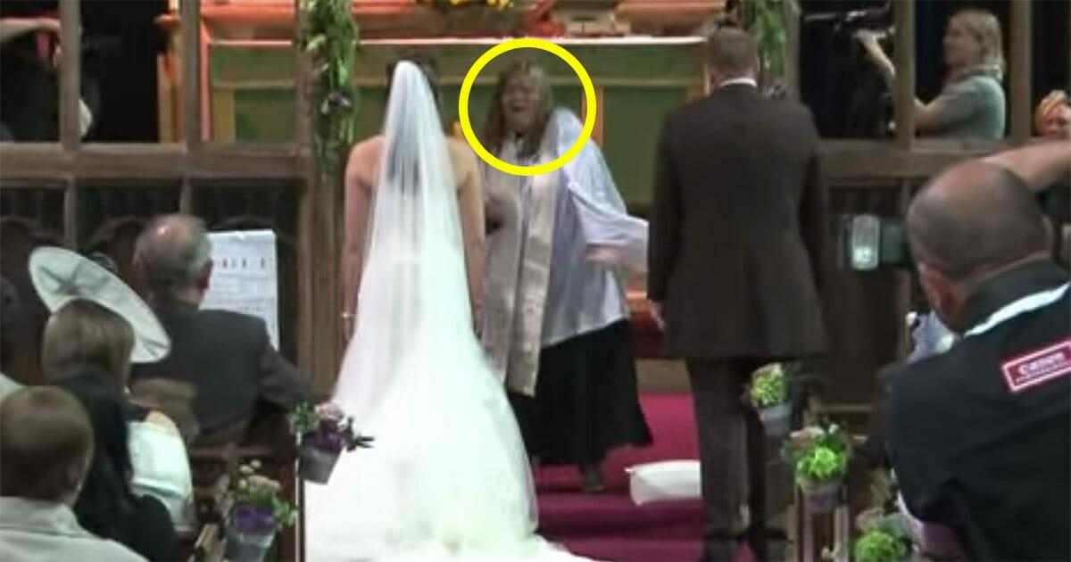 Hochzeitsgäste denken, dass die Priesterin den Verstand verloren hat – dann dreht sich das Paar um und schockiert jeden