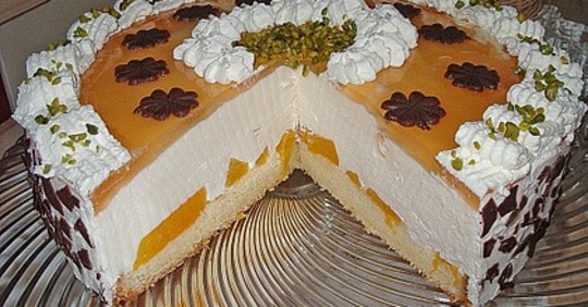 Maracuja - Käse - Sahne - Torte