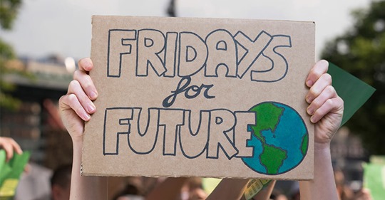 Bayern: 3 Schüler dürfen wegen Fehlstunden durch Klimaproteste nicht mit auf Exkursion – wehren sich