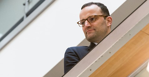 Kampf gegen die Coronakrise: Gesundheitsminister Jens Spahn setzt sich weiter für Immunitätsausweis ein