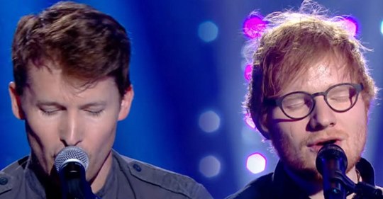 Ed Sheeran und James Blunt singen Elton John Klassiker im Duett und ihre Stimmen ergänzen sich perfekt