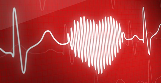Herzinfarkt bei Frauen: Welche Symptome sprechen dafür?