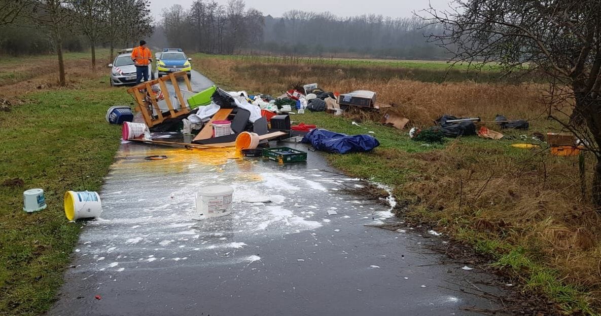 10 Tonnen Müll in Niedersachsen in die Natur gekippt – Polizei fahndet nach Umweltverschmutzern