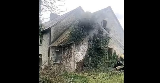Mann erbt 200 Jahre altes Haus seines Großvaters und baut es zu einem neuen Zuhause um