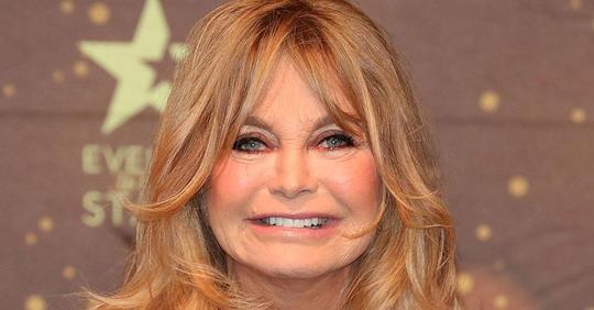 Goldie Hawns ungeschminktes Foto mit 75 schockiert Fans
