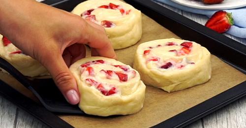 Erdbeer-Pudding-Schnecken