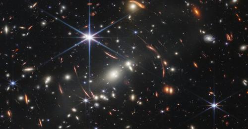 13 Milliarden Jahre zurück in die Vergangenheit: Nasa veröffentlicht Bild des James-Webb-Weltraumteleskops