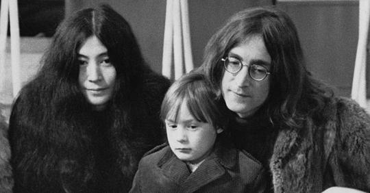John Lennons ältester Sohn Julian ist erwachsen und ist sein absolutes Ebenbild.