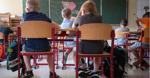 'Ernüchterndes' Ergebnis: Viertklässler rutschen in Deutsch und Mathematik weiter ab
