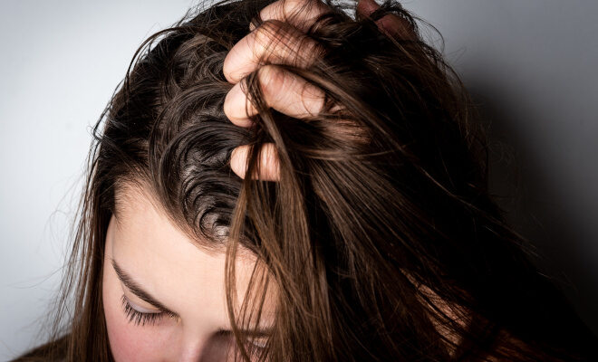 Probleme mit Haut und Haar – vier typische Leiden und was Sie dagegen tun können