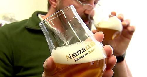 Brauerei entwickelt erstes Bierpulver – doch die Sache hat (noch) einen Haken