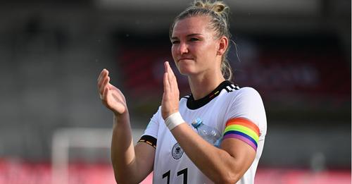 Im Gegensatz zu den Herren: DFB Damen wollen Regenbogen Binde weiter tragen – aber nicht bei WM